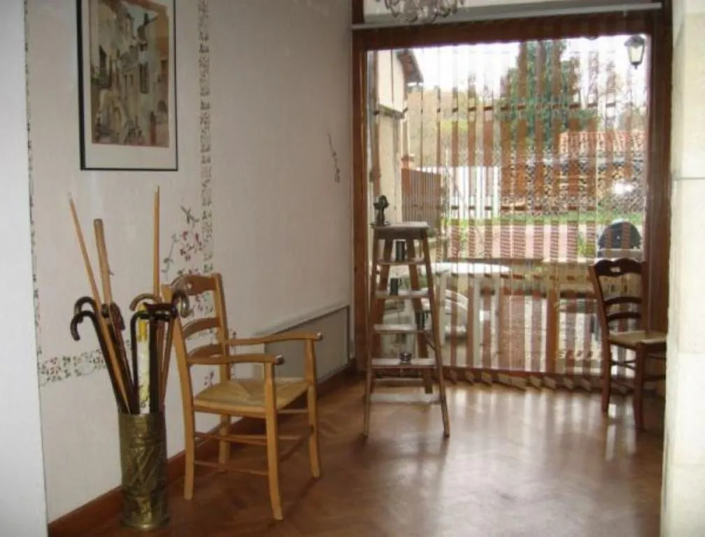 Domaine Du Besset Guest House Aubusson-d'Auvergne 3*,