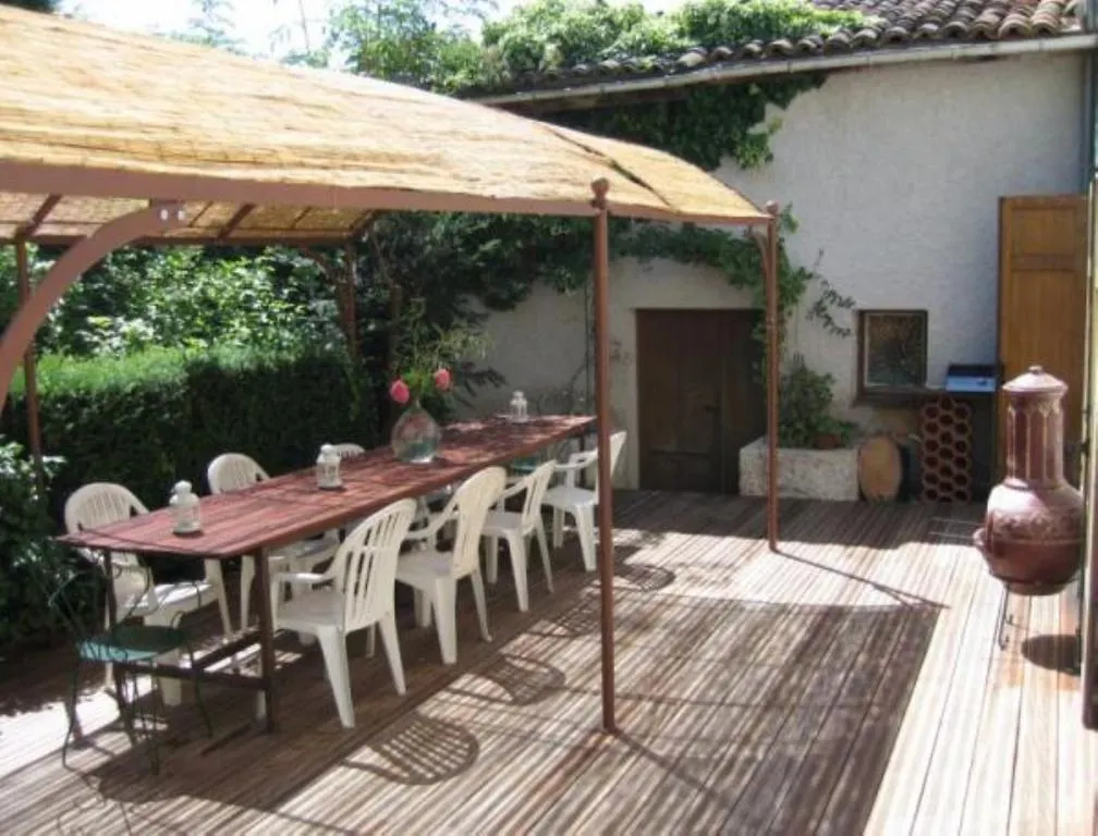 Domaine Du Besset Guest House Aubusson-d'Auvergne 3*,  France